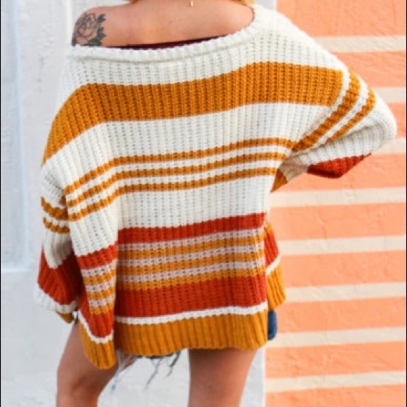 Oversized Colorful Striped Sweater - Picture 5 of 11